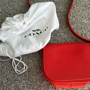 New Coach Leather Saddle Shoulder Bag Purse Crossbody Red Orange